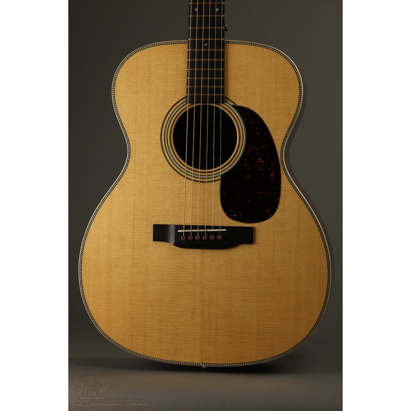 2018 Martin 000-28 Modern Deluxe Acoustic Guitar Used